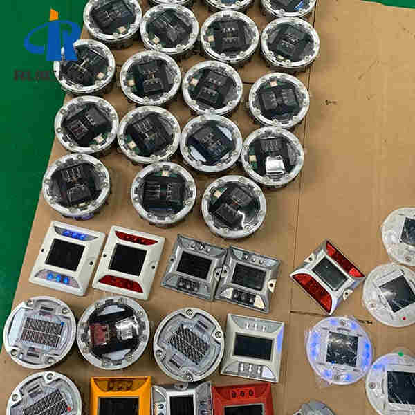 <h3>High Quality Solar Road Stud Factory In China</h3>
